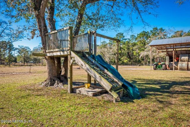 11596 THORNHILL Place, Bryceville, FL 32009