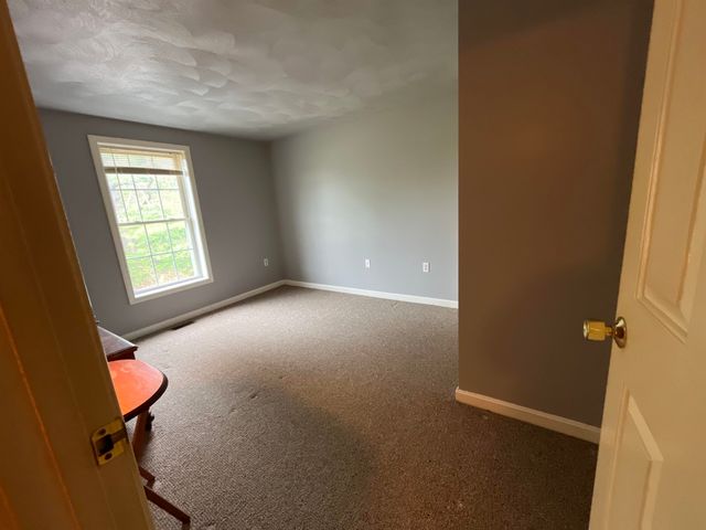 223 S Main Street, Seabrook, NH 03874