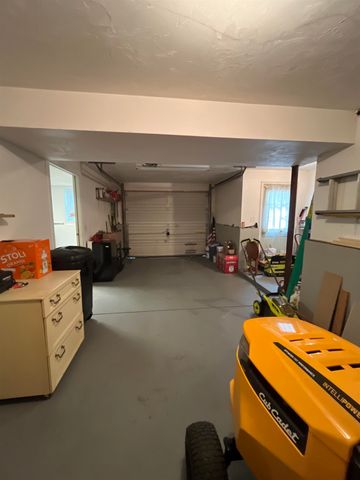 223 S Main Street, Seabrook, NH 03874