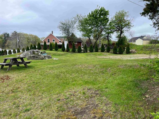 223 S Main Street, Seabrook, NH 03874