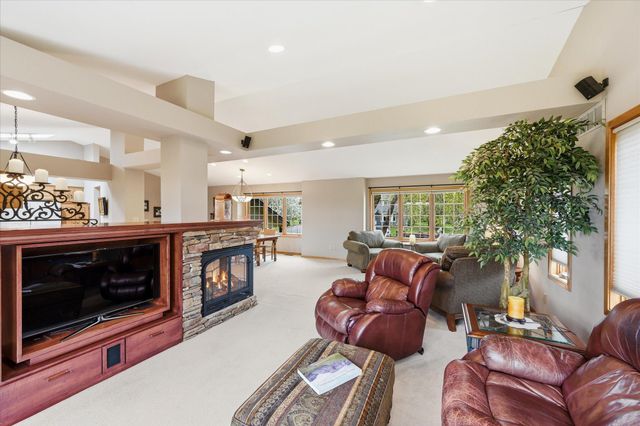 1471 Summit Avenue, Saint Paul Park, MN 55071