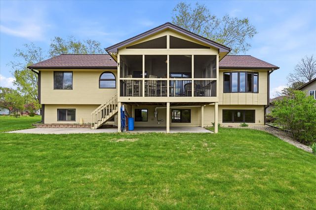 1471 Summit Avenue, Saint Paul Park, MN 55071
