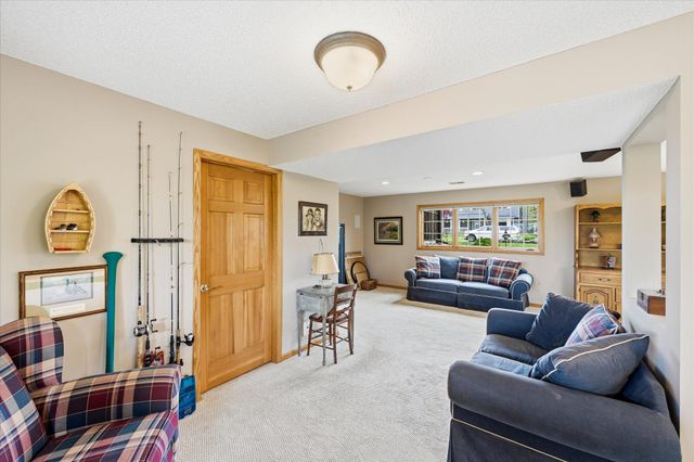 1471 Summit Avenue, Saint Paul Park, MN 55071