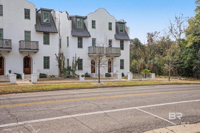 72 Fairhope Avenue 2, Fairhope, AL 36532