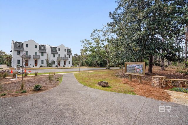 72 Fairhope Avenue 2, Fairhope, AL 36532