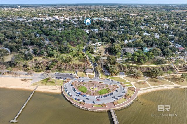 72 Fairhope Avenue 2, Fairhope, AL 36532