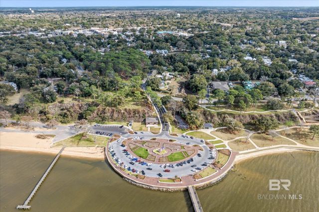 72 Fairhope Avenue 2, Fairhope, AL 36532