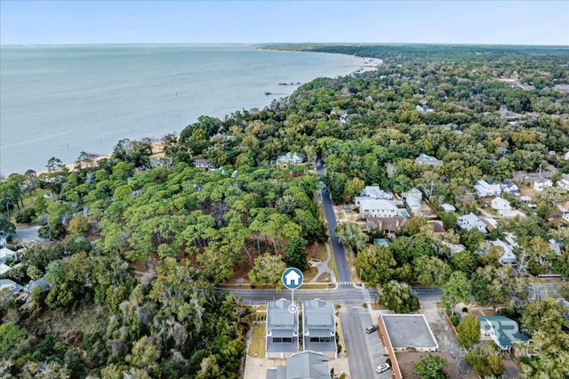 72 Fairhope Avenue 2, Fairhope, AL 36532