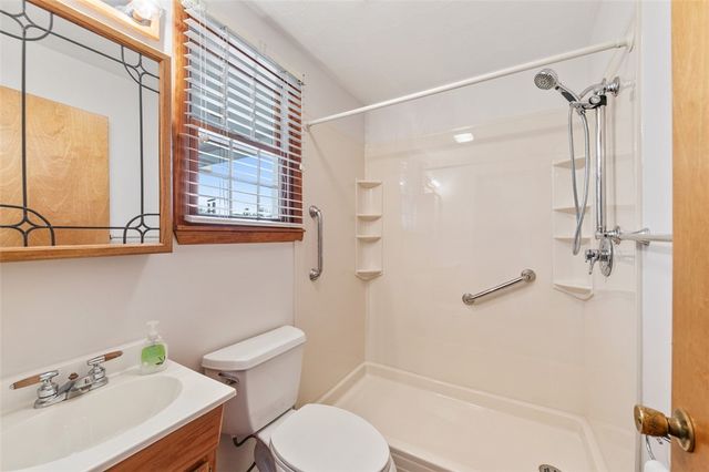 927 Fayette Avenue, Belle Vernon, PA 15012