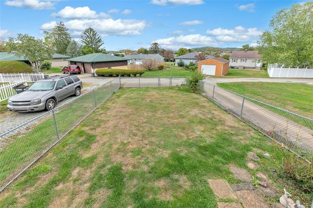 927 Fayette Avenue, Belle Vernon, PA 15012