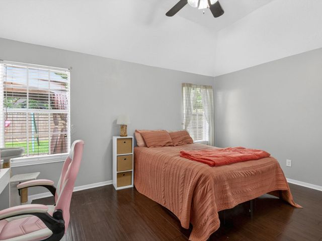 18702 Timber Way Drive, Humble, TX 77346