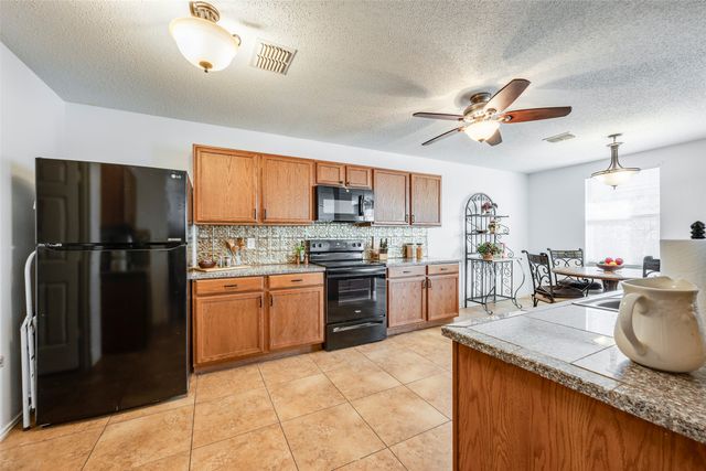 3214 Friesian Court, Denton, TX 76210