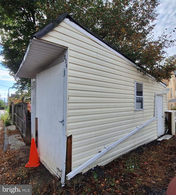 Image 31 of property listing at 236 PINE ST, Steelton, PA 17113