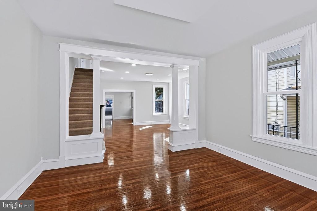 Image 5 of property listing at 236 PINE ST, Steelton, PA 17113
