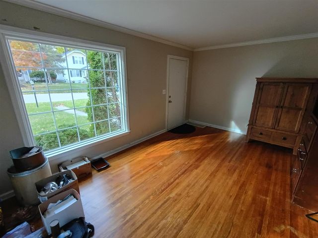 1250 Mayfield Avenue, Grand Rapids, MI 49525