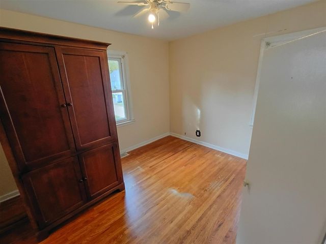 1250 Mayfield Avenue, Grand Rapids, MI 49525