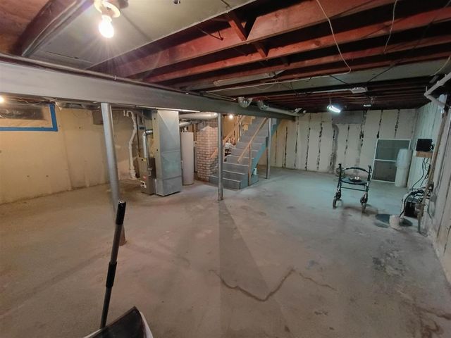 1250 Mayfield Avenue, Grand Rapids, MI 49525