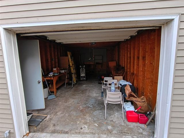 1250 Mayfield Avenue, Grand Rapids, MI 49525