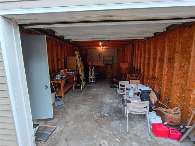 1250 Mayfield Avenue, Grand Rapids, MI 49525