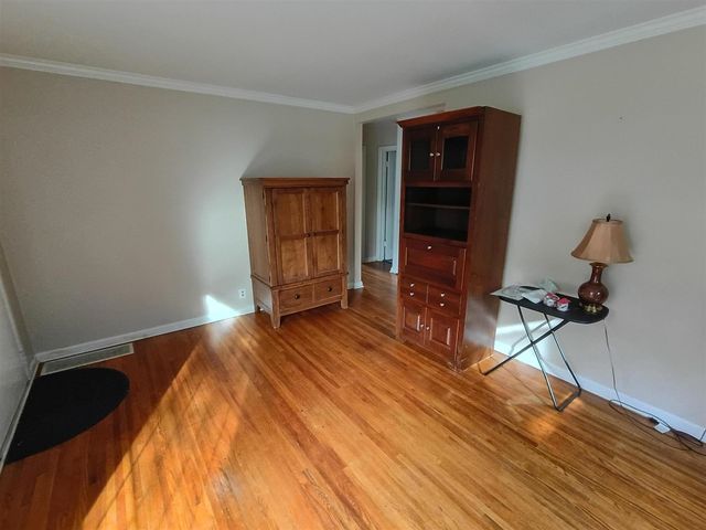 1250 Mayfield Avenue, Grand Rapids, MI 49525