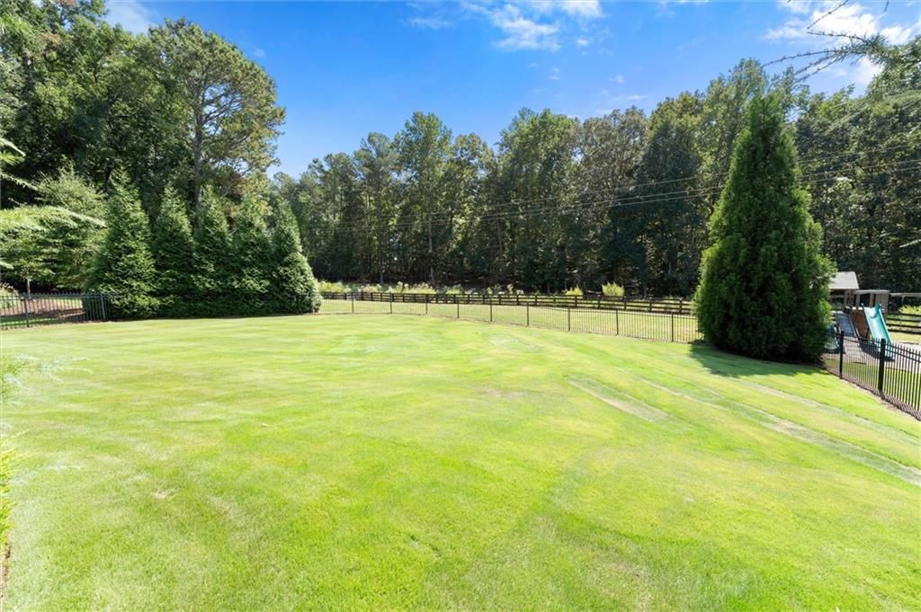 Image 142 of property listing at 15995 Freemanville Road, Milton, GA 30004
