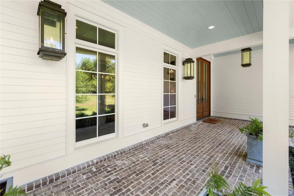 Image 25 of property listing at 15995 Freemanville Road, Milton, GA 30004