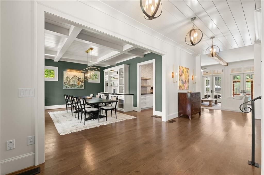 Image 31 of property listing at 15995 Freemanville Road, Milton, GA 30004