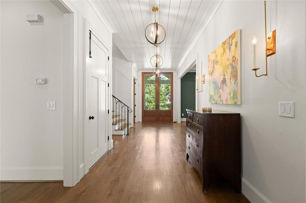 Image 32 of property listing at 15995 Freemanville Road, Milton, GA 30004