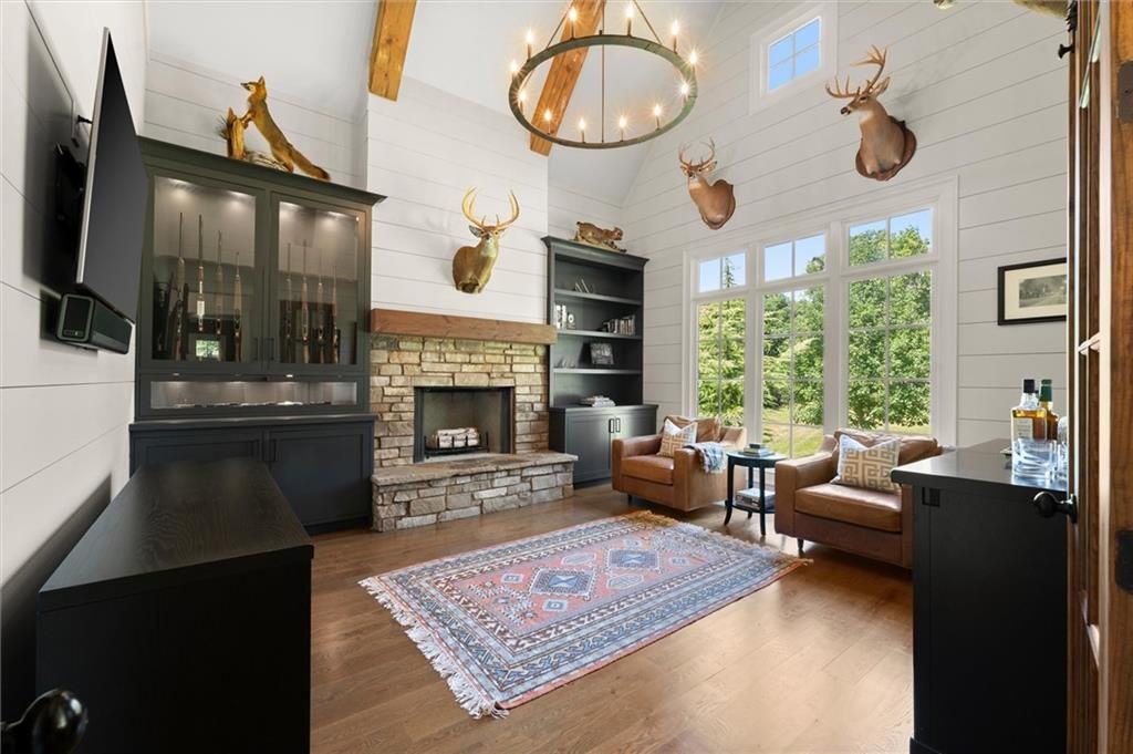 Image 33 of property listing at 15995 Freemanville Road, Milton, GA 30004
