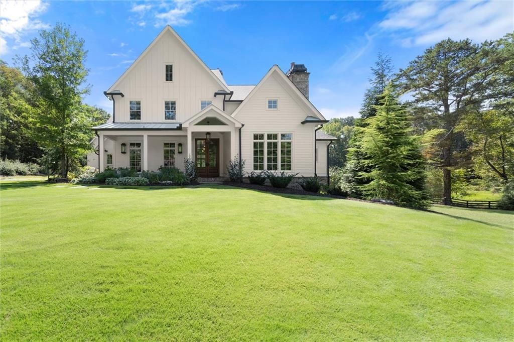 Image 8 of property listing at 15995 Freemanville Road, Milton, GA 30004