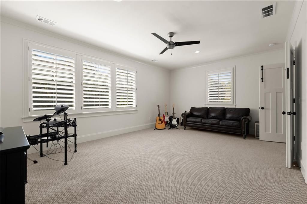Image 89 of property listing at 15995 Freemanville Road, Milton, GA 30004