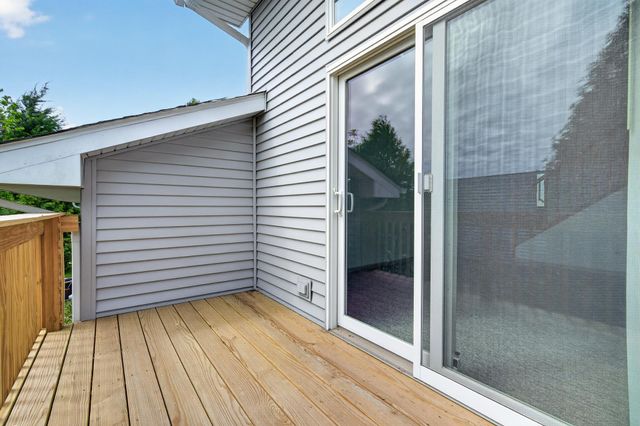 401 Dogwood Court, Hebron, IN 46341