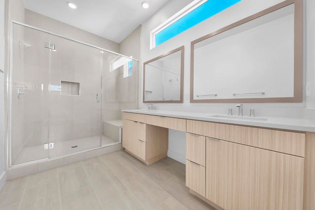 2661 Lavender Lane, Palm Springs, CA 92264
