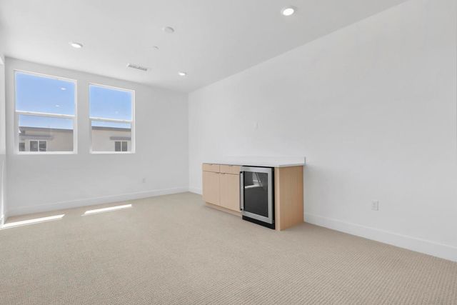 2661 Lavender Lane, Palm Springs, CA 92264