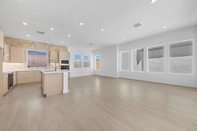 2661 Lavender Lane, Palm Springs, CA 92264