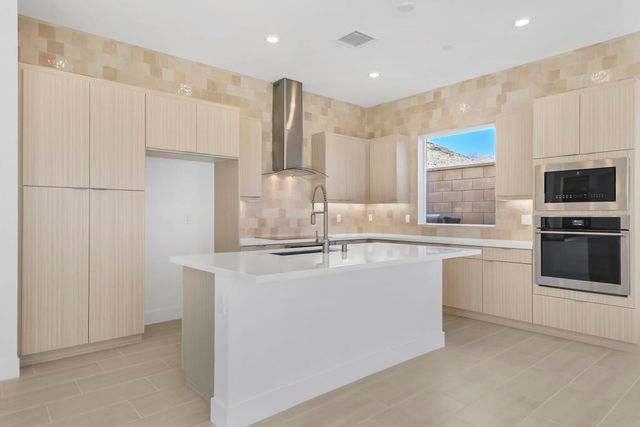 2661 Lavender Lane, Palm Springs, CA 92264