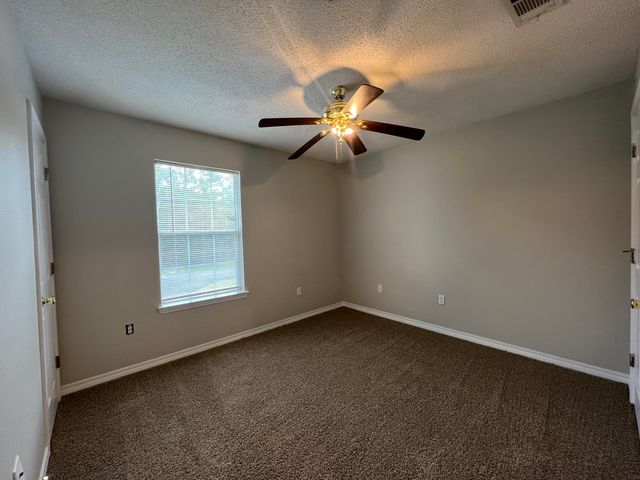 232 Runnymeade Drive, Crestview, FL 32539