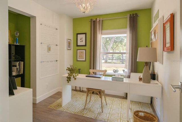 21135 PECKHAM AVENUE, Mount Dora, FL 32757