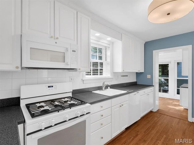 519 N Bemiston Avenue, University City, MO 63130