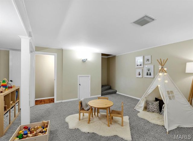 519 N Bemiston Avenue, University City, MO 63130