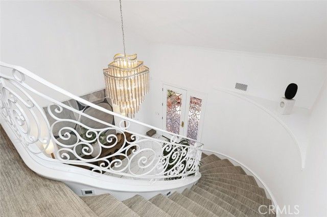 21 Lochmoor, Newport Beach, CA 92660