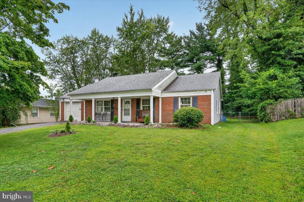 40 GRAMERCY LN, WILLINGBORO, NJ 08046 — photo 2