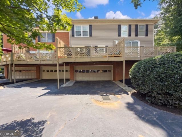81 Mount Vernon Circle, Sandy Springs, GA 30338