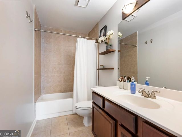 81 Mount Vernon Circle, Sandy Springs, GA 30338