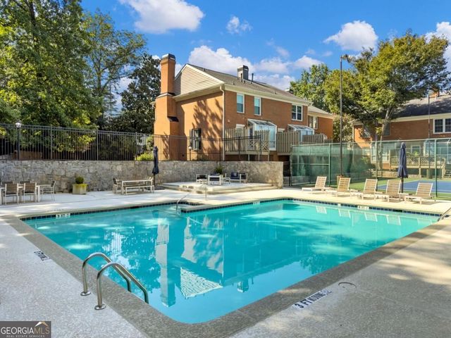 81 Mount Vernon Circle, Sandy Springs, GA 30338
