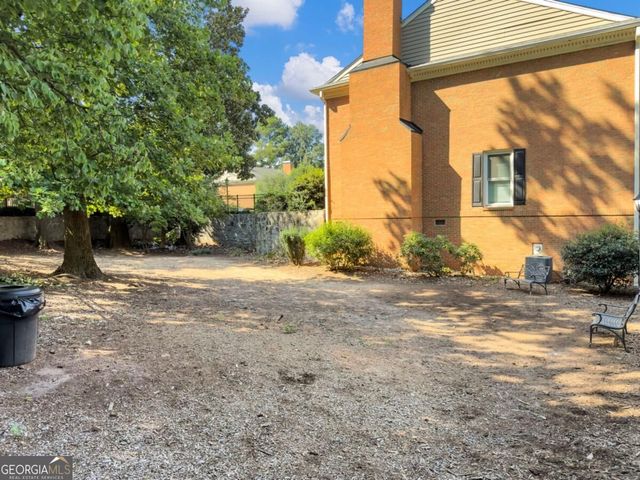 81 Mount Vernon Circle, Sandy Springs, GA 30338