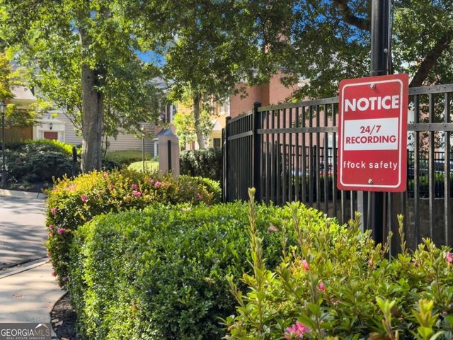 81 Mount Vernon Circle, Sandy Springs, GA 30338
