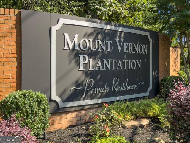 81 Mount Vernon Circle, Sandy Springs, GA 30338