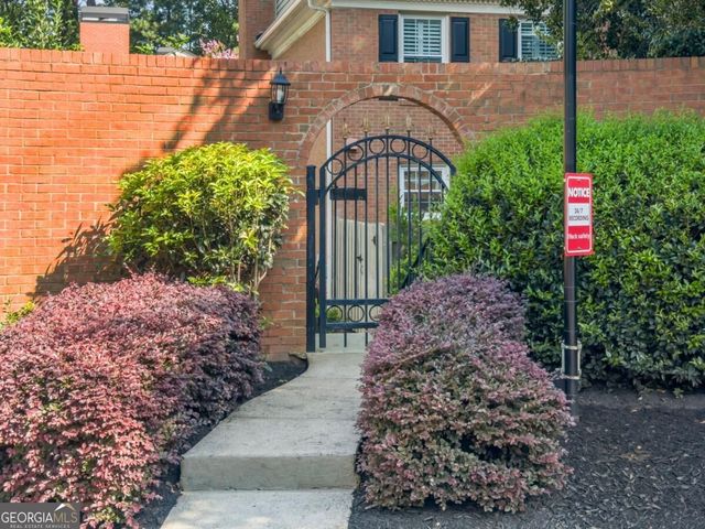 81 Mount Vernon Circle, Sandy Springs, GA 30338