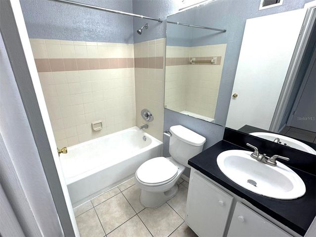 1924 LAKE ATRIUMS CIRCLE 56, Orlando, FL 32839